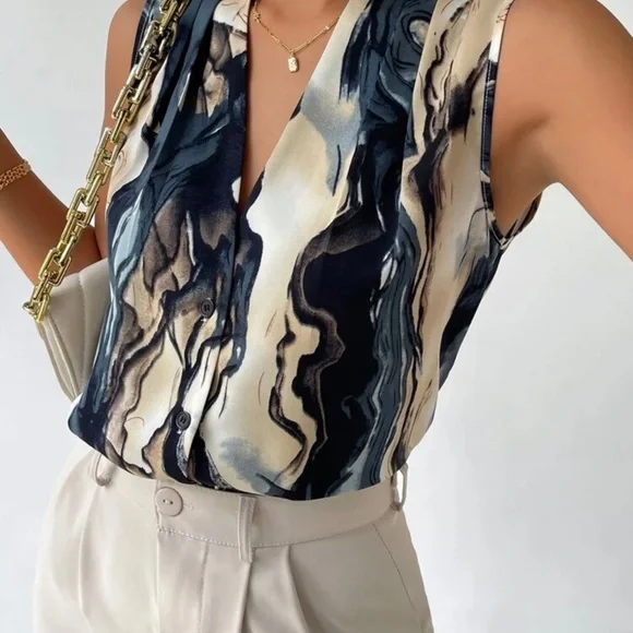 2X Host Pick 🎉 Marble Print button front blouse Size S (4) V neck Sleeveless top - Picture 5 of 7